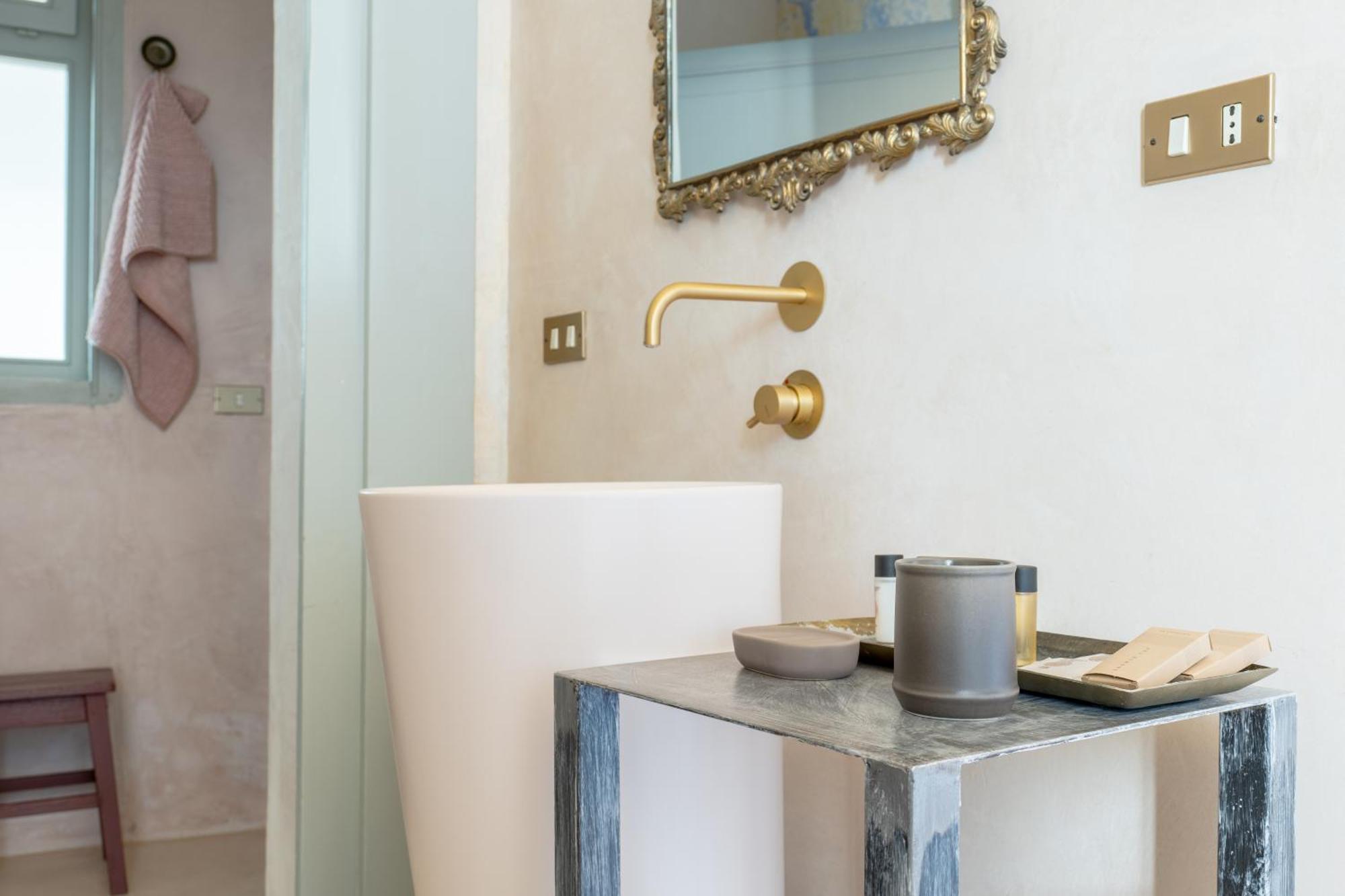 기우르디냐노 Palazzo Angelica - Luxury Retreat Otranto B&B 외부 사진
